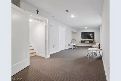90 Sowers Dr, Mount Olive, NJ 07840 - Photo 18