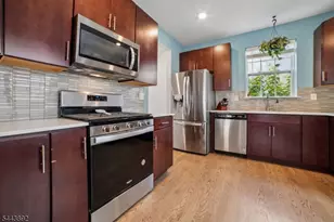 90 Sowers Dr, Mount Olive, NJ 07840 - Photo 6