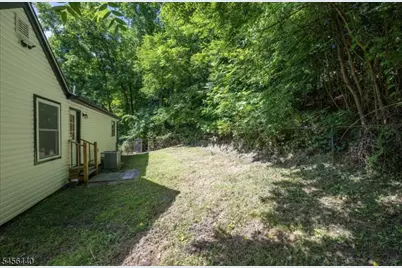 33 Orchard Dr, Vernon, NJ 07462 - Photo 24