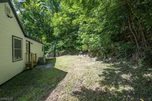 33 Orchard Dr, Vernon, NJ 07462 - Photo 24