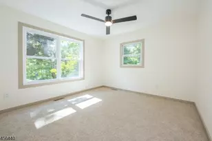 33 Orchard Dr, Vernon, NJ 07462 - Photo 16