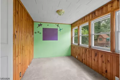 62 S Cherry Rd, Jefferson Township, NJ 07849 - Photo 20