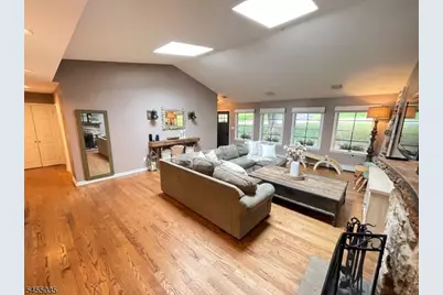 7 Penn Ave, Andover Township, NJ 07860 - Photo 8