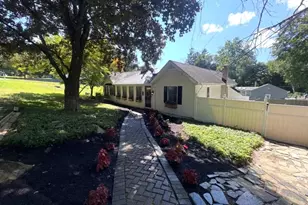 7 Penn Ave, Andover Township, NJ 07860 - Photo 2