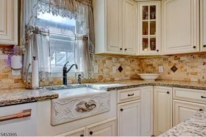 416 Giles Ave, Middlesex, NJ 08846 - Photo 10