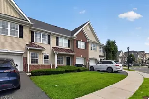 64 Andrews Way, Piscataway Township, NJ 08854 - Photo 2