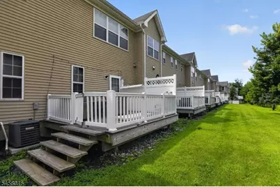 64 Andrews Way, Piscataway Township, NJ 08854 - Photo 8