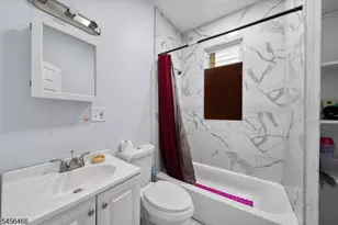 18 Eliis Ave, Irvington, NJ 07111 - Photo 6