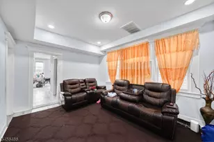 18 Eliis Ave, Irvington, NJ 07111 - Photo 4