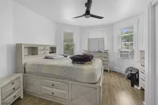 233 S Clinton St, East Orange, NJ 07018 - Photo 30