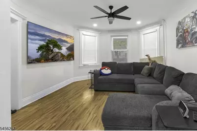 233 S Clinton St, East Orange, NJ 07018 - Photo 16