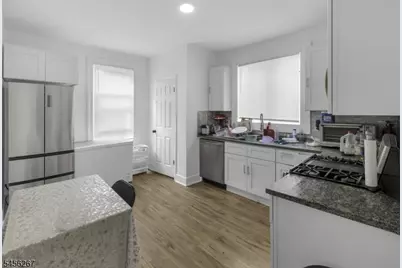 233 S Clinton St, East Orange, NJ 07018 - Photo 34