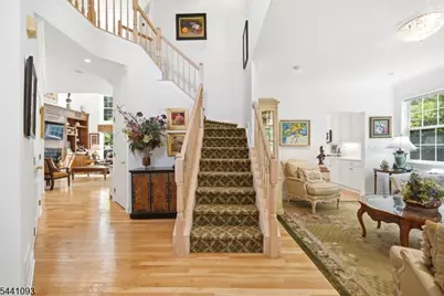 2 Stone Ridge Ct, Little Falls Township, NJ 07424 - Photo 6