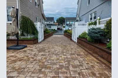 1038 Coolidge Ave, Union Township, NJ 07083 - Photo 4