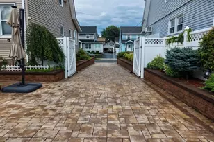 1038 Coolidge Ave, Union Township, NJ 07083 - Photo 4