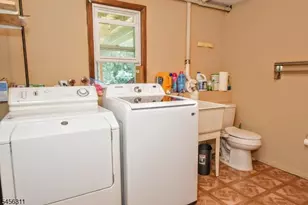 30 Center St, Butler, NJ 07405 - Photo 24