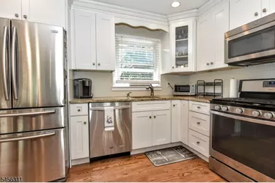 30 Center St, Butler, NJ 07405 - Photo 10