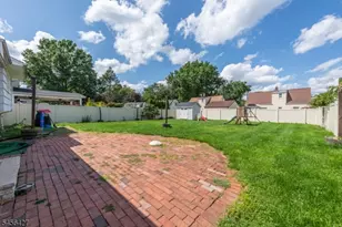 23 Urma Pl, Bloomfield, NJ 07003 - Photo 24