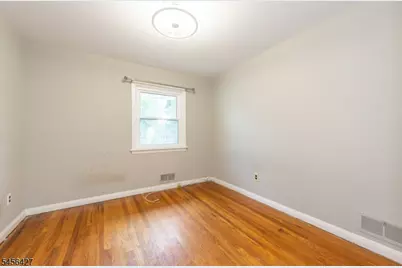 23 Urma Pl, Bloomfield, NJ 07003 - Photo 12