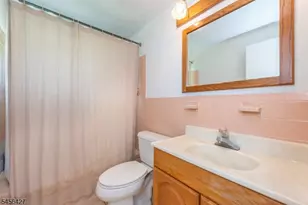 23 Urma Pl, Bloomfield, NJ 07003 - Photo 18