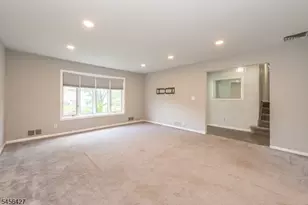 23 Urma Pl, Bloomfield, NJ 07003 - Photo 4