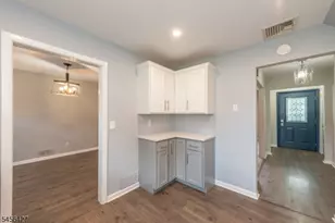23 Urma Pl, Bloomfield, NJ 07003 - Photo 10