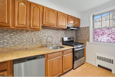 176 Millburn Ave #22, Millburn, NJ 07041 - Photo 6