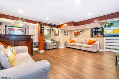 24 Lennon Pl, Clifton, NJ 07013 - Photo 18