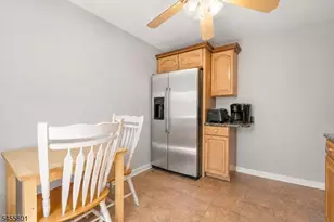 445 Morris Ave, Springfield Twp., NJ 07081 - Photo 6