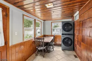 827 Pine St, Roselle Park, NJ 07204 - Photo 10