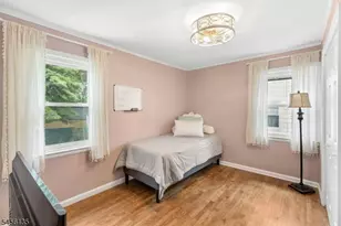 827 Pine St, Roselle Park, NJ 07204 - Photo 12
