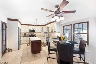 634 Reba Rd, Mount Arlington, NJ 07850 - Photo 8