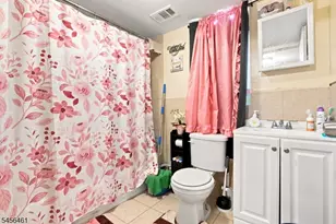 64 Fabyan Pl, Newark, NJ 07108 - Photo 32