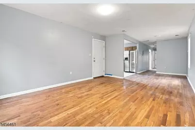 64 Fabyan Pl #2, Newark, NJ 07108 - Photo 4
