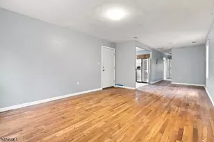 64 Fabyan Pl, Newark, NJ 07108 - Photo 4