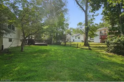 15 Mansfield Ct, Livingston, NJ 07039 - Photo 26