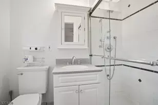 15 Mansfield Ct, Livingston, NJ 07039 - Photo 14