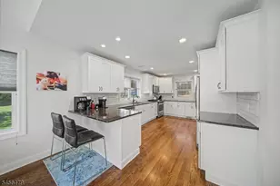 6 Landing Trail, Denville, NJ 07834 - Photo 8