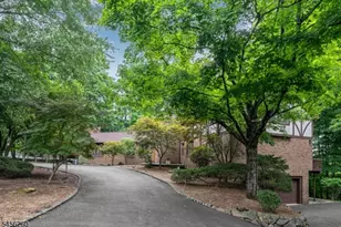100 Cheyenne Way, Wayne, NJ 07470 - Photo 42