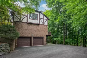 100 Cheyenne Way, Wayne, NJ 07470 - Photo 42