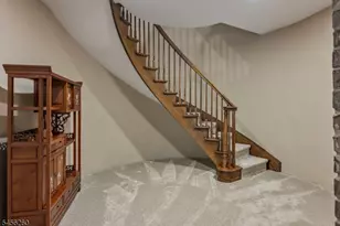 100 Cheyenne Way, Wayne, NJ 07470 - Photo 34