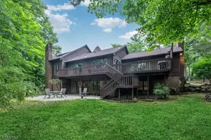 100 Cheyenne Way, Wayne, NJ 07470 - Photo 36