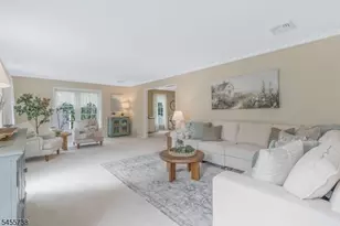 11 Amherst Ct, Clinton Township, NJ 08801 - Photo 12