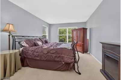 46E Haverhill Ct, Montgomery Township, NJ 08540 - Photo 20