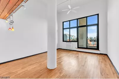 205 10th St #5N, Jersey City, NJ 07302 - Photo 4