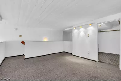 205 10th St #5N, Jersey City, NJ 07302 - Photo 28