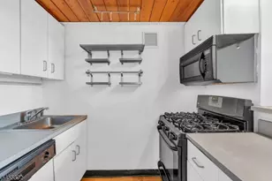 205 10th St, Jersey City, NJ 07302 - Photo 16