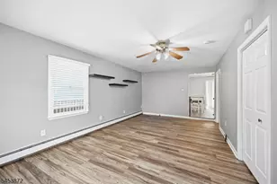 305 Tulsa Trail, Hopatcong, NJ 07843 - Photo 6