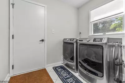 20 Stonebridge Rd, Union Township, NJ 08827 - Photo 16