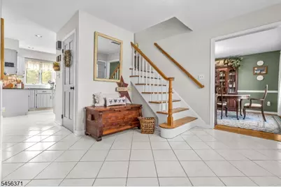 20 Stonebridge Rd, Union Township, NJ 08827 - Photo 2